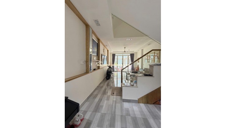 Nhà hẻm xe hơi 385 Quang Trung, Gò Vấp - 4PN, đất nở hậu 54m2, chính chủ
